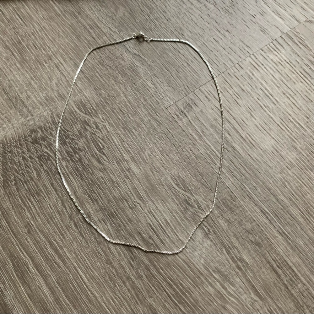 Minimal Silver Flat Chain Necklace
